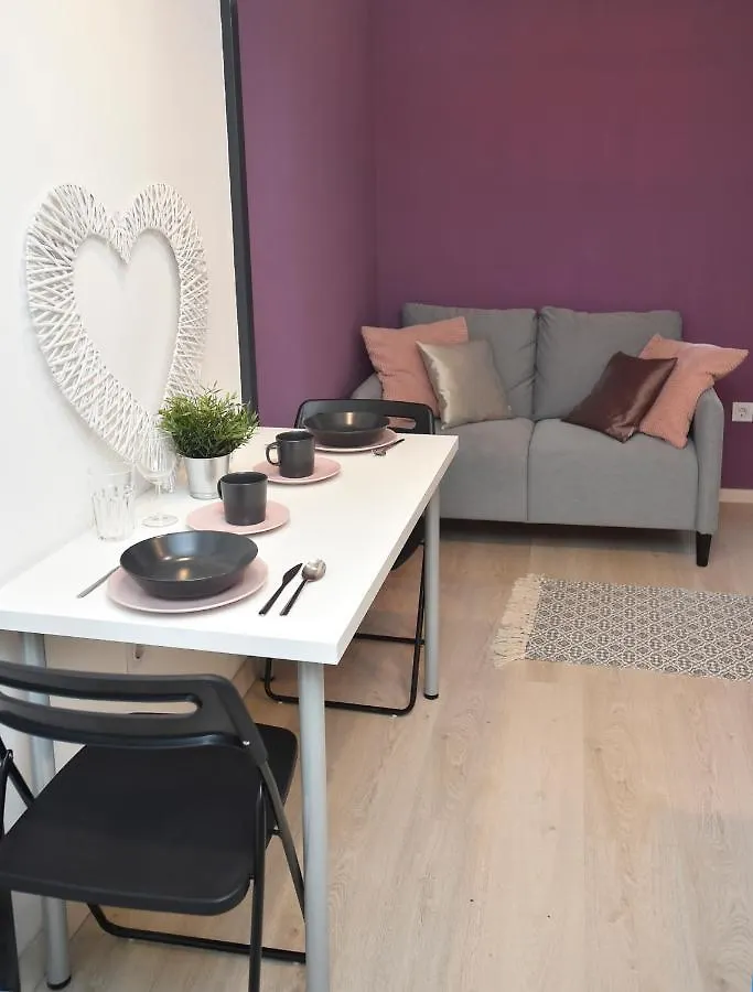 아파트 The Apex Residences 부다페스트